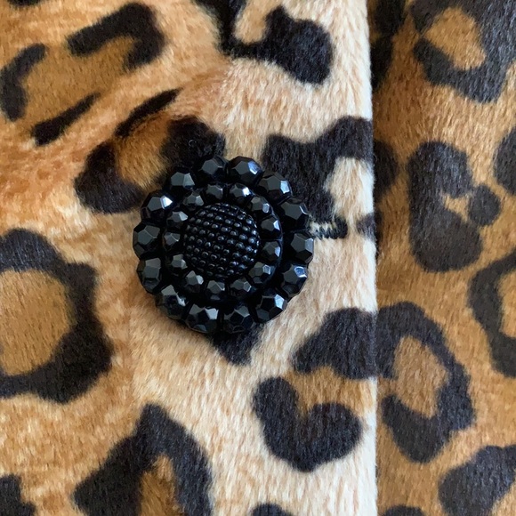Women's Animal Print Coat - Picture 5 of 5